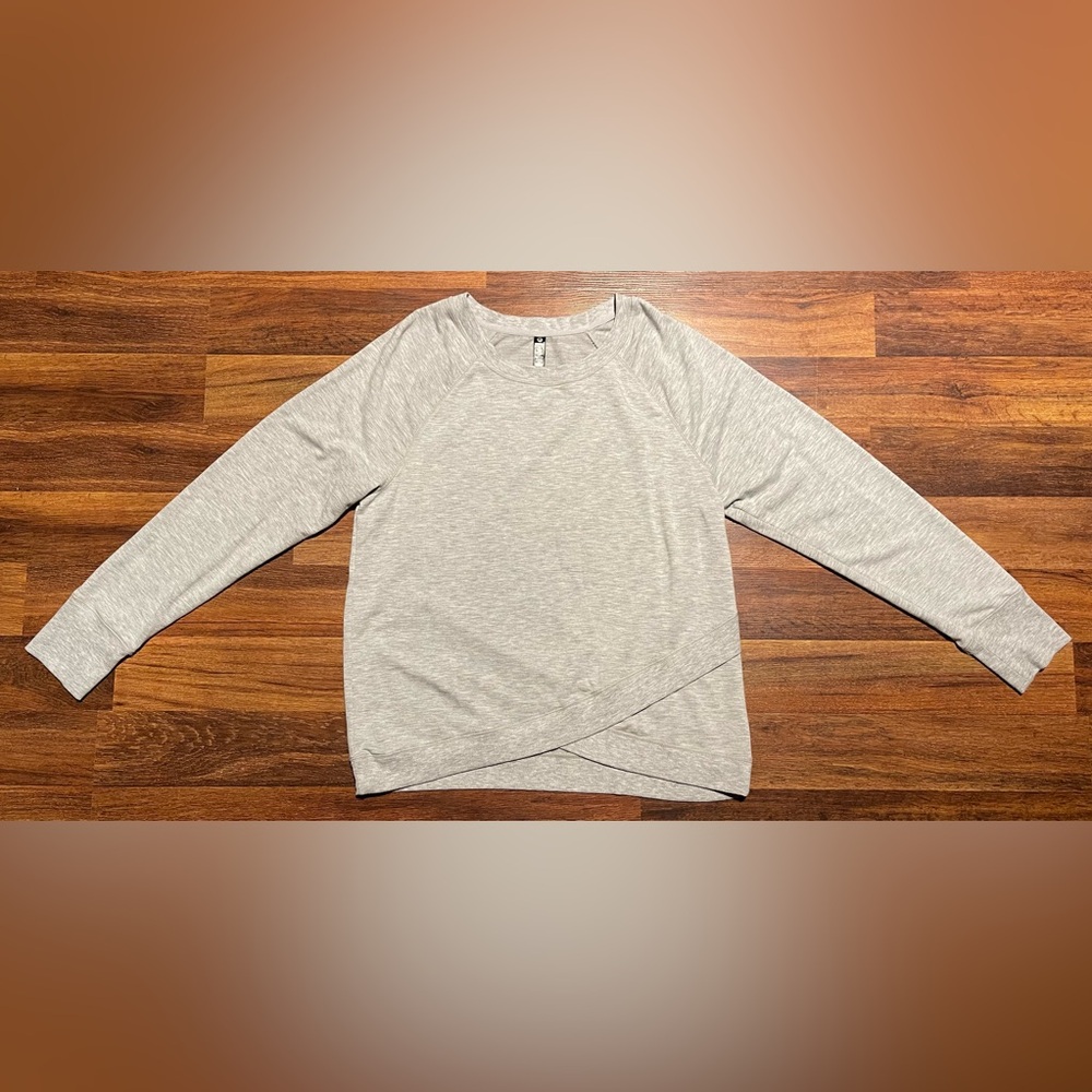 90 Degrees crewneck